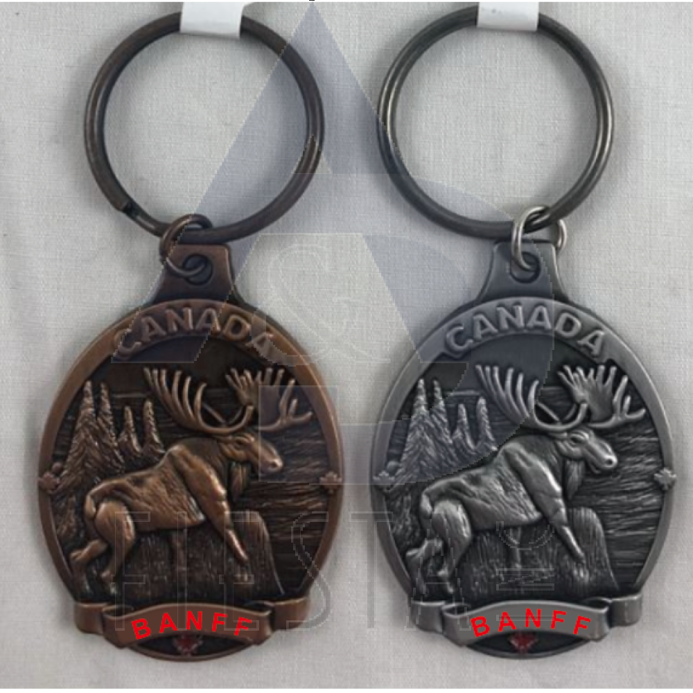 BANFF VERTICAL OVAL MOOSE IN FOREST KEY CHAIN