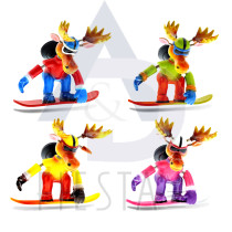 7909 - Snowboard Moose Magnet