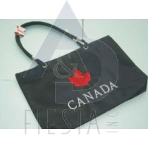 CANADA MICRO FIBRE LOOK TRAVEL BAG WITH LEAF SIZE 21"X13"